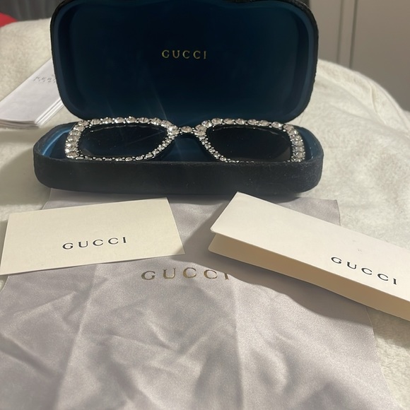 Gucci Sunglasses - Picture 3 of 8